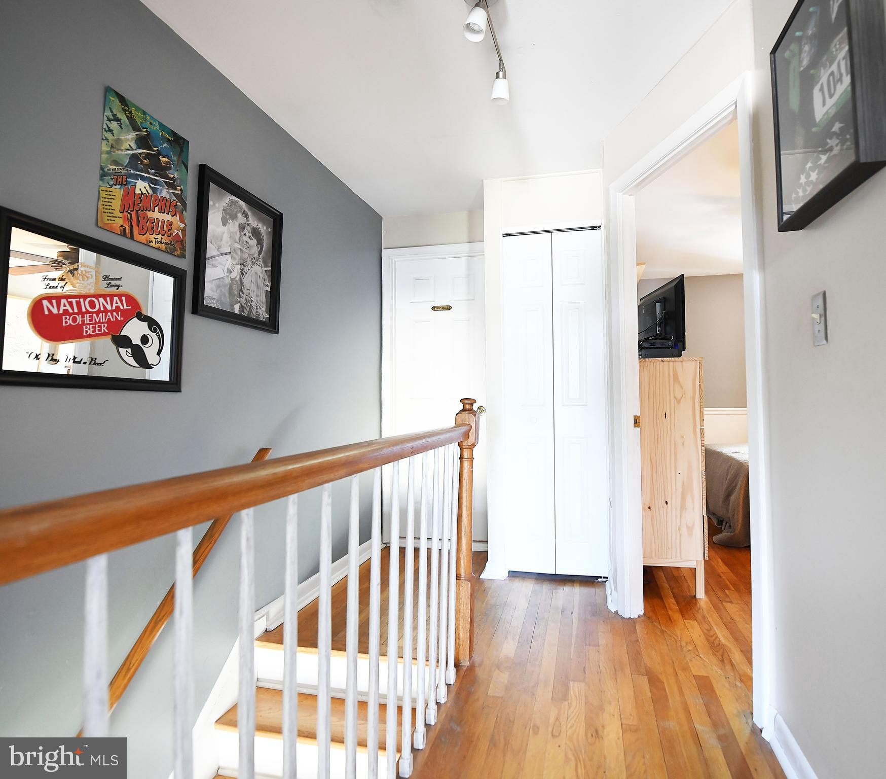 8275 Del Haven Road Baltimore, MD 21222 - Photo 21 of 35 Additional: Upper hall/ hardwood