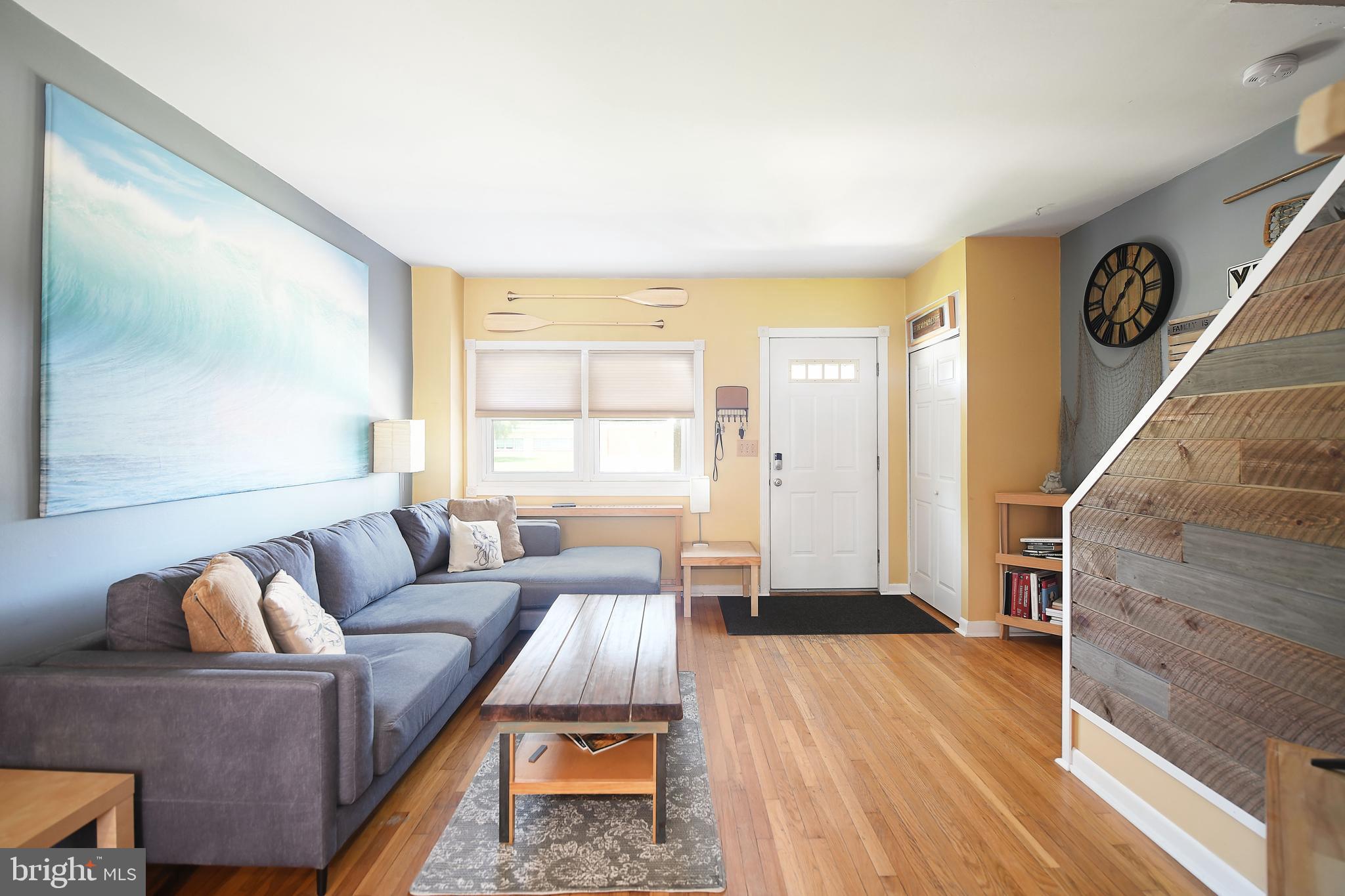 8275 Del Haven Road Baltimore, MD 21222 - Photo 23 of 35 Additional: Main level living room