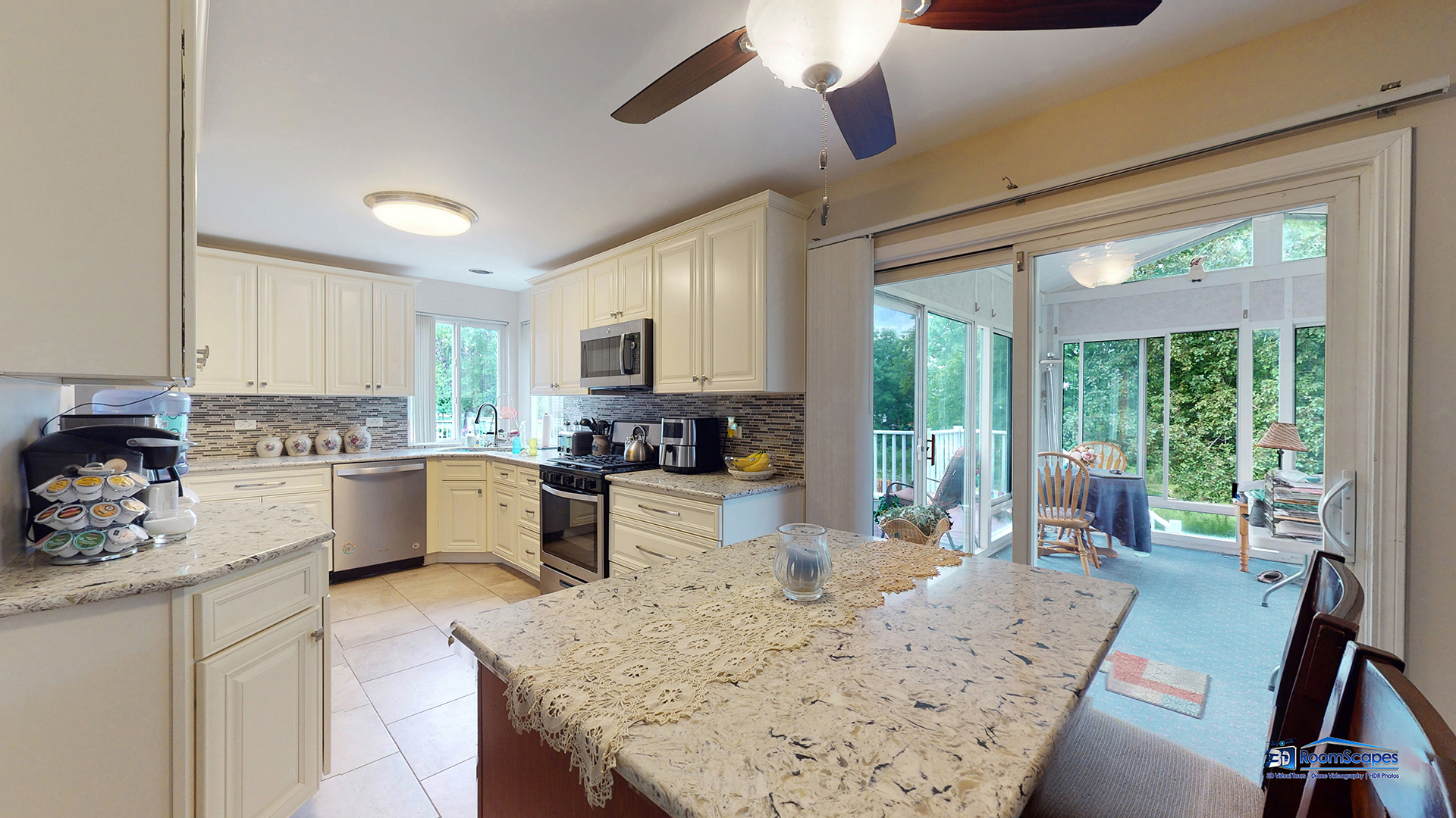 183 Indian Ridge Lane Lake Villa, IL 60046 - Photo 15 of 46