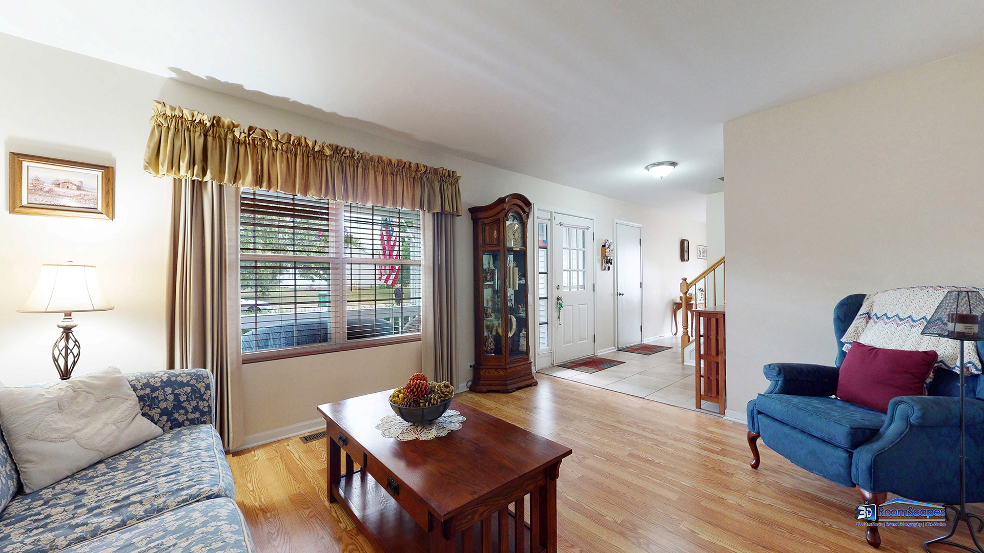 183 Indian Ridge Lane Lake Villa, IL 60046 - Photo 4 of 46