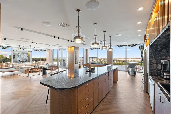 $2,175,000 | 5120 Marina Way, Unit 7703, Tampa, FL 33611