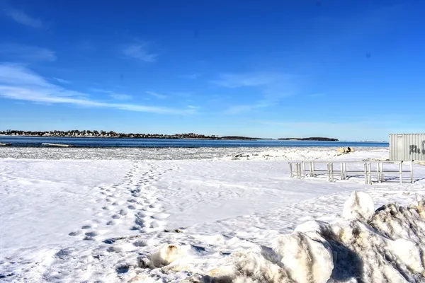 $364,900 | 90 Sea Street, Unit 204, Weymouth, MA 02191