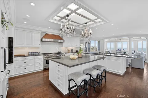 $34,500,000 | 157-159 Emerald Bay, Laguna Beach, CA 92651