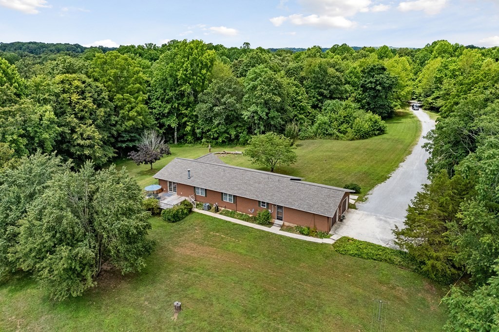 334 Odell Road Sparta, TN 38583 - Photo 8 of 60 Gallery Image 8