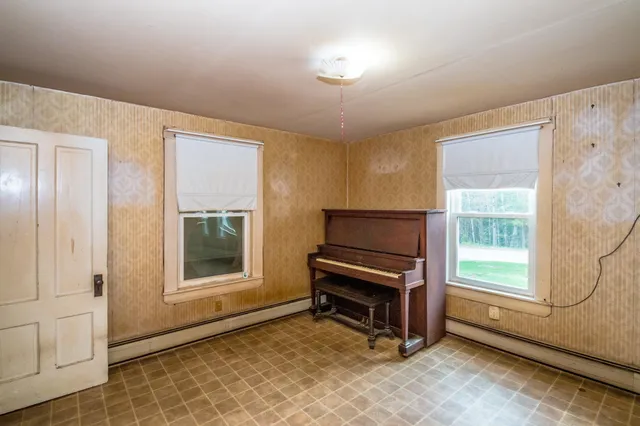 $125,000 | 102 Hillside Avenue, Northumberland, NH 03582