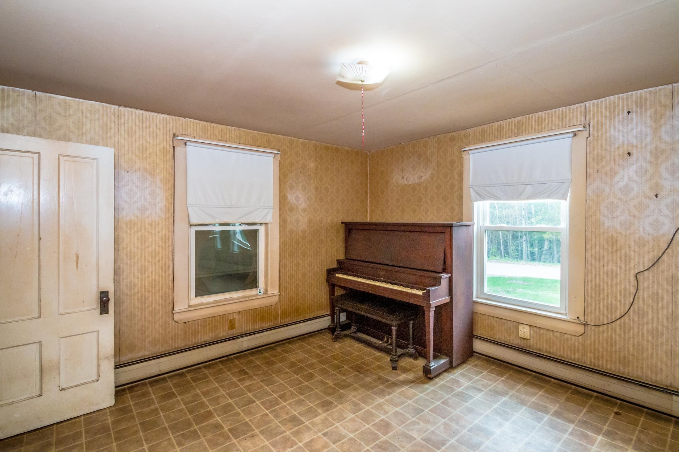 102 Hillside Avenue Northumberland, NH 03582 - Photo 6 of 25