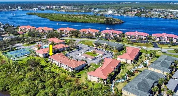 $399,000 | 402 Bouchelle Drive, Unit 206, New Smyrna Beach, FL 32169