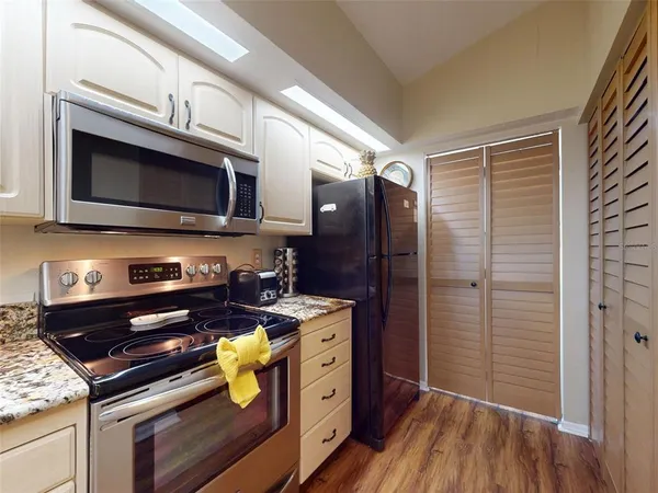 $399,000 | 402 Bouchelle Drive, Unit 206, New Smyrna Beach, FL 32169
