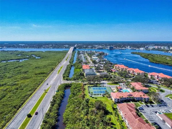 $399,000 | 402 Bouchelle Drive, Unit 206, New Smyrna Beach, FL 32169