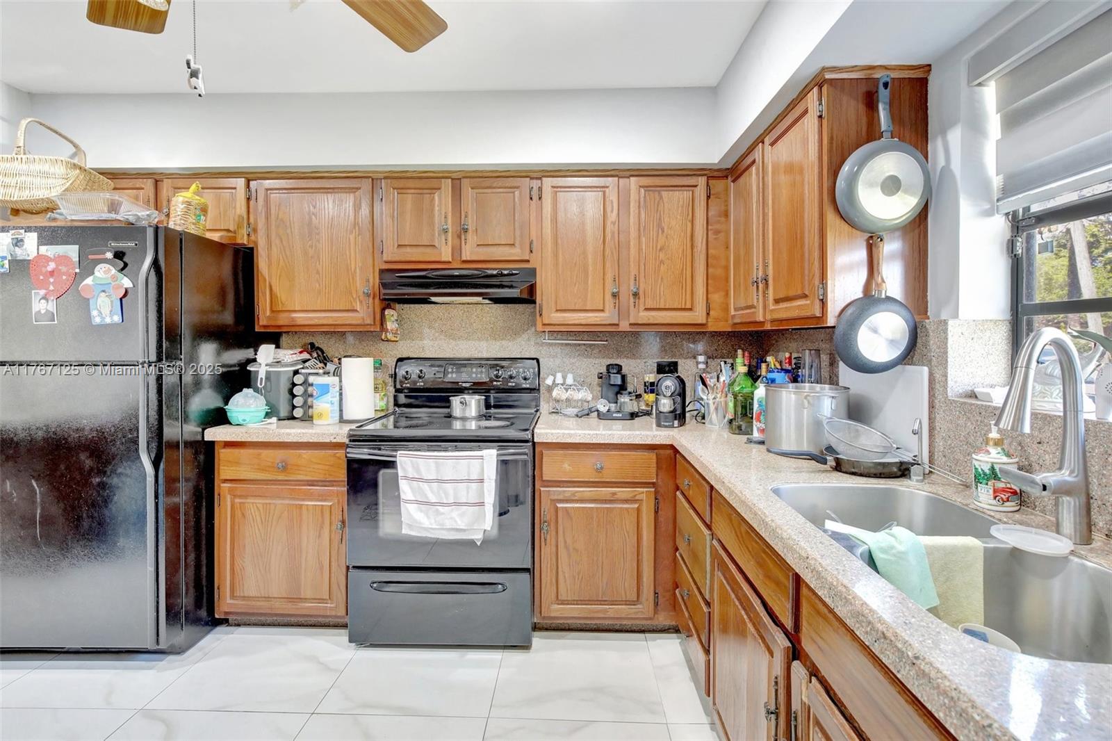 2940 Southwest 156th Avenue Davie, FL 33331 - Photo 8 of 33