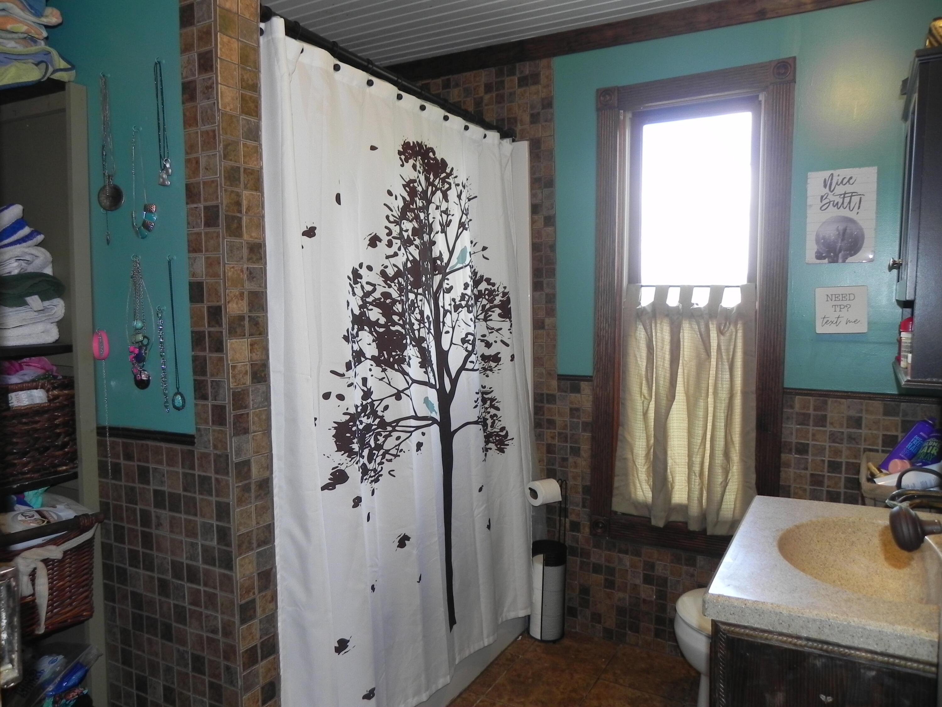 89137 Old Swamp Road Decatur, MI 49045 - Photo 13 of 28 DSCN7660