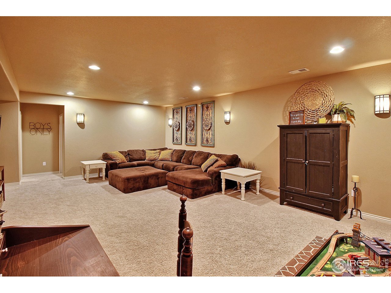 6721 West 34th St Road Greeley, CO 80634 - Photo 25 of 40 with Family Room