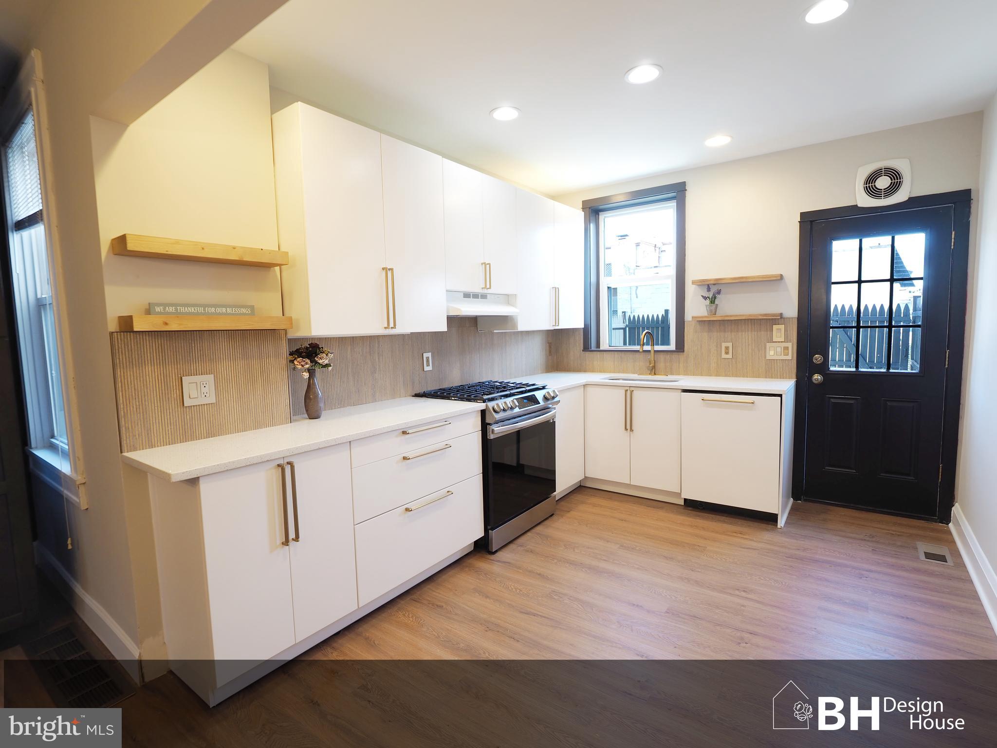 449 Anglesea Street Baltimore, MD 21224 - Photo 12 of 46 Kitchen