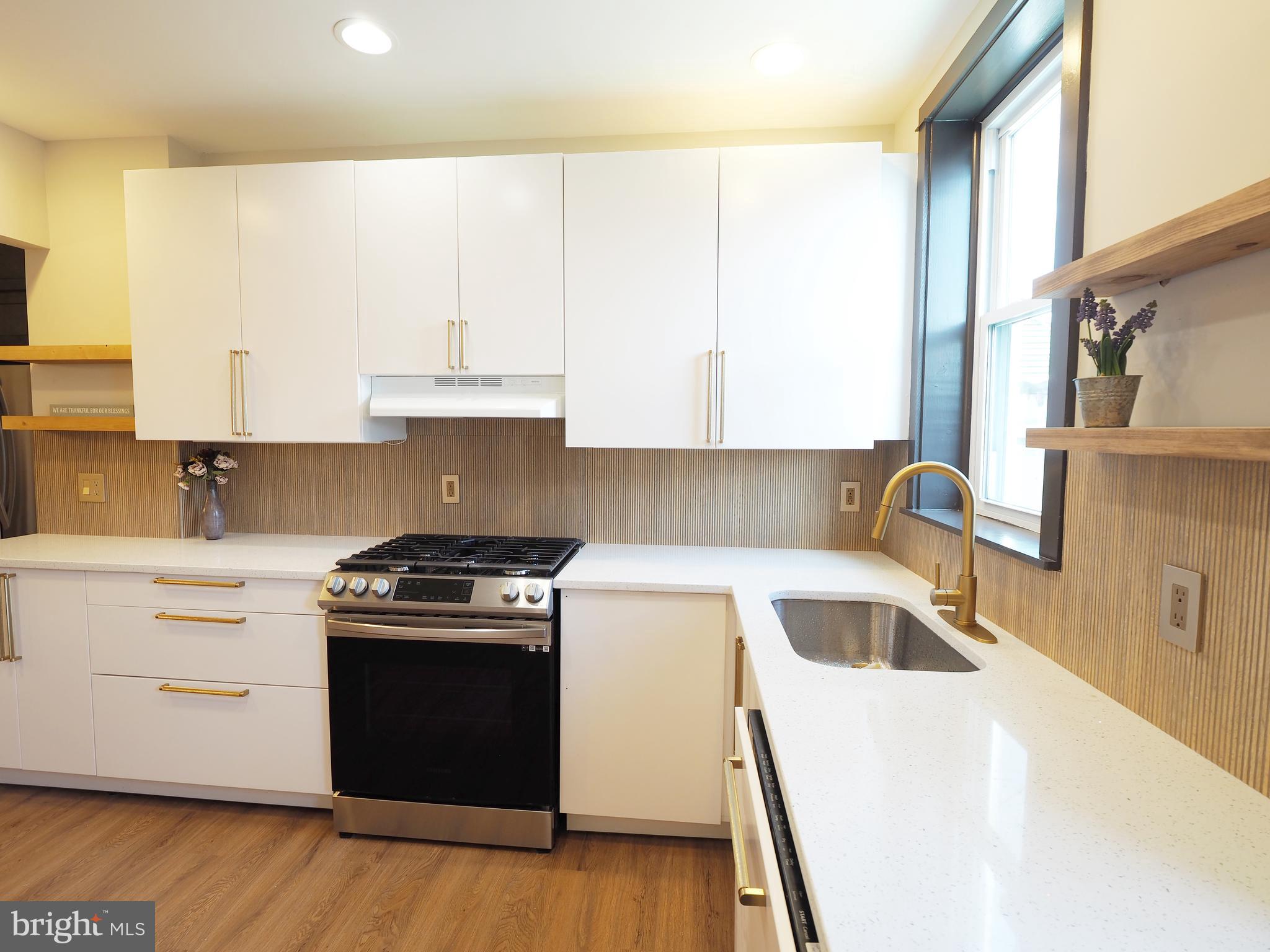 449 Anglesea Street Baltimore, MD 21224 - Photo 13 of 46 Kitchen