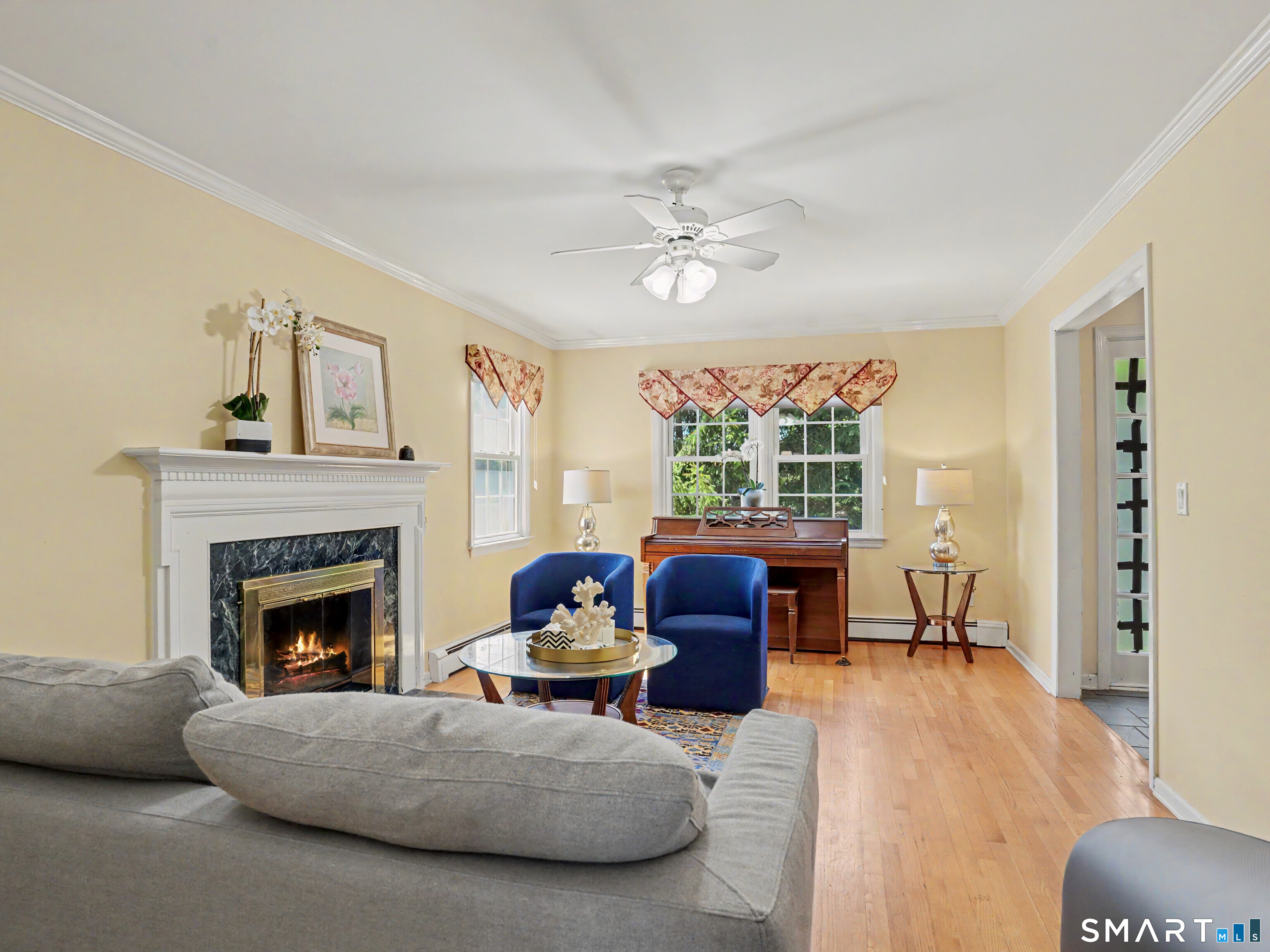 2435 Boston Post Road Darien, CT 06820 - Photo 3 of 32