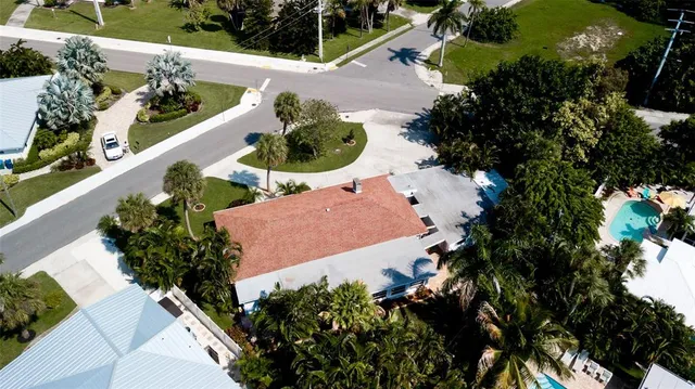 an aerial view of a house outdoor space