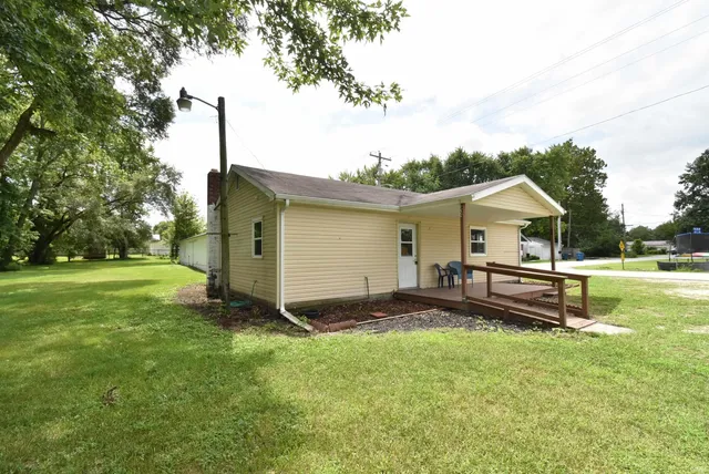 $139,900 | 403 South Howard Street, Oxford, IN 47971