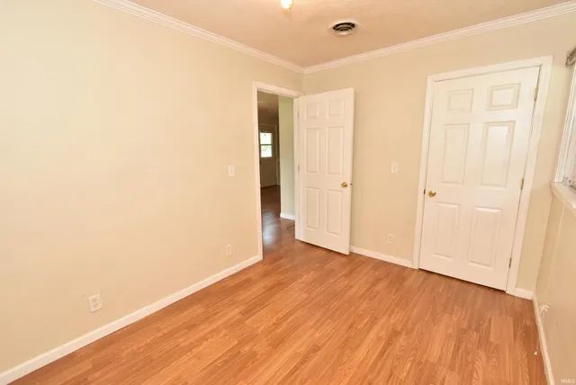 $139,900 | 403 South Howard Street, Oxford, IN 47971