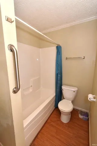 $139,900 | 403 South Howard Street, Oxford, IN 47971