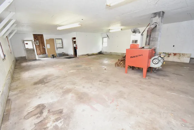 $139,900 | 403 South Howard Street, Oxford, IN 47971