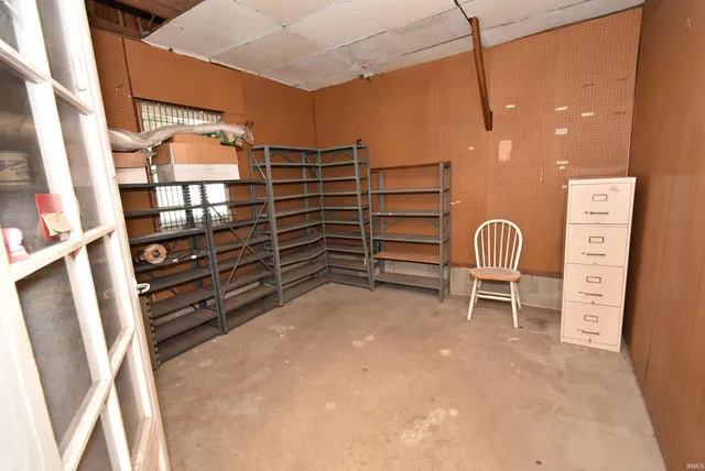 $139,900 | 403 South Howard Street, Oxford, IN 47971