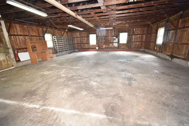 $139,900 | 403 South Howard Street, Oxford, IN 47971