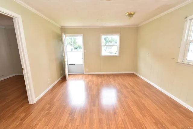 $139,900 | 403 South Howard Street, Oxford, IN 47971