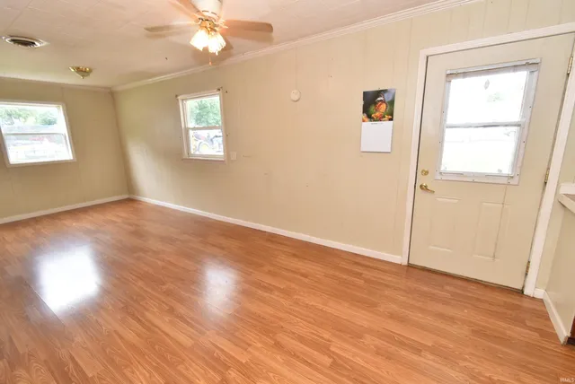 $139,900 | 403 South Howard Street, Oxford, IN 47971