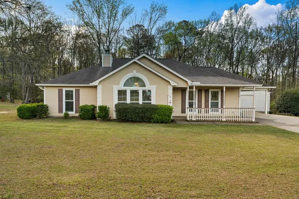 $325,000 | 303 Waterford Drive, Cataula, GA 31804