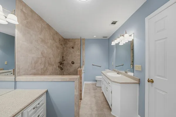 $325,000 | 303 Waterford Drive, Cataula, GA 31804