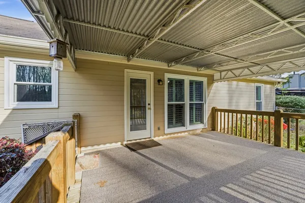 $325,000 | 303 Waterford Drive, Cataula, GA 31804