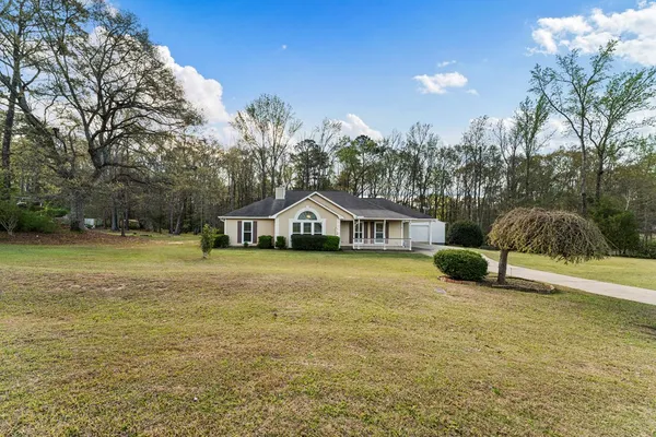 $325,000 | 303 Waterford Drive, Cataula, GA 31804