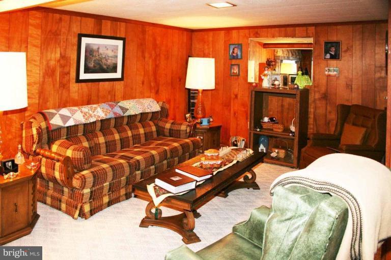 303 Estate Road Reisterstown, MD 21136 - Photo 14 of 16 Family Room #2