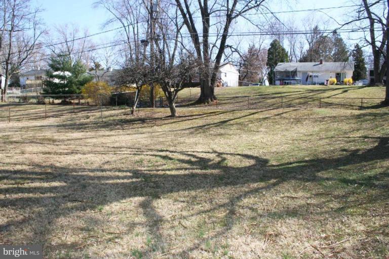303 Estate Road Reisterstown, MD 21136 - Photo 15 of 16 Exterior #3