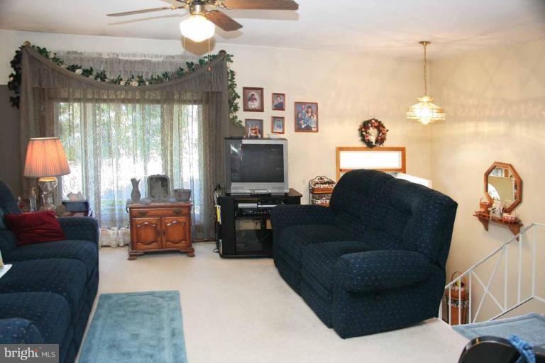 303 Estate Road Reisterstown, MD 21136 - Photo 3 of 16 Living Room #2