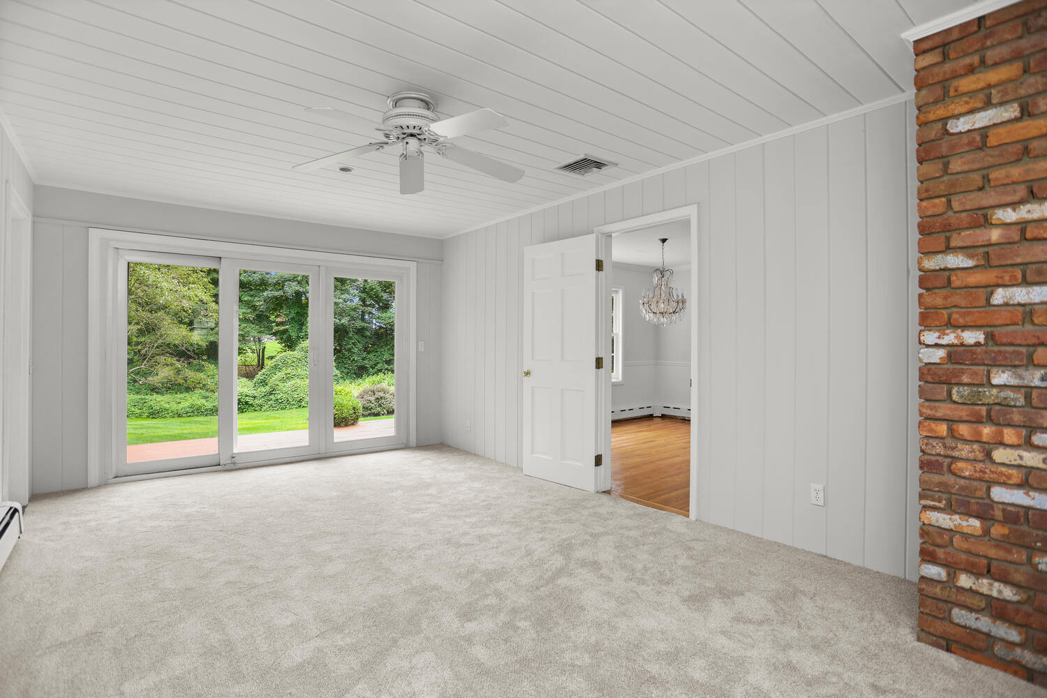 163 Farm Road New Canaan, CT 06840 - Photo 12 of 33 163 Farm Rd New Canaan CT-large-028-031-