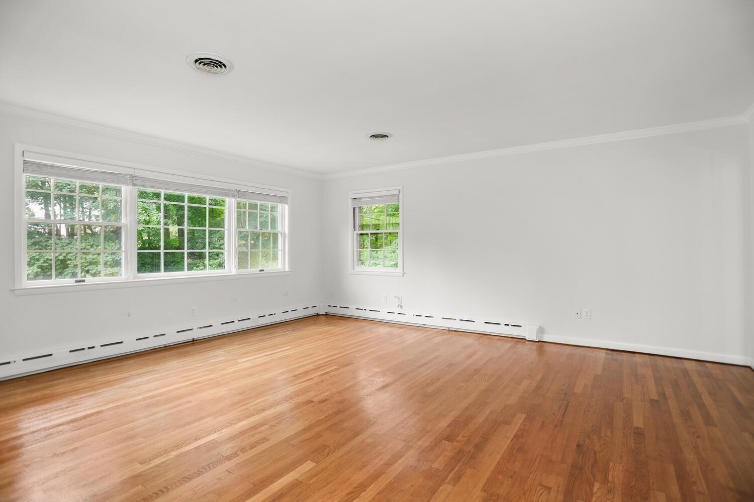 163 Farm Road New Canaan, CT 06840 - Photo 14 of 33 163 Farm Rd New Canaan CT-large-010-012-