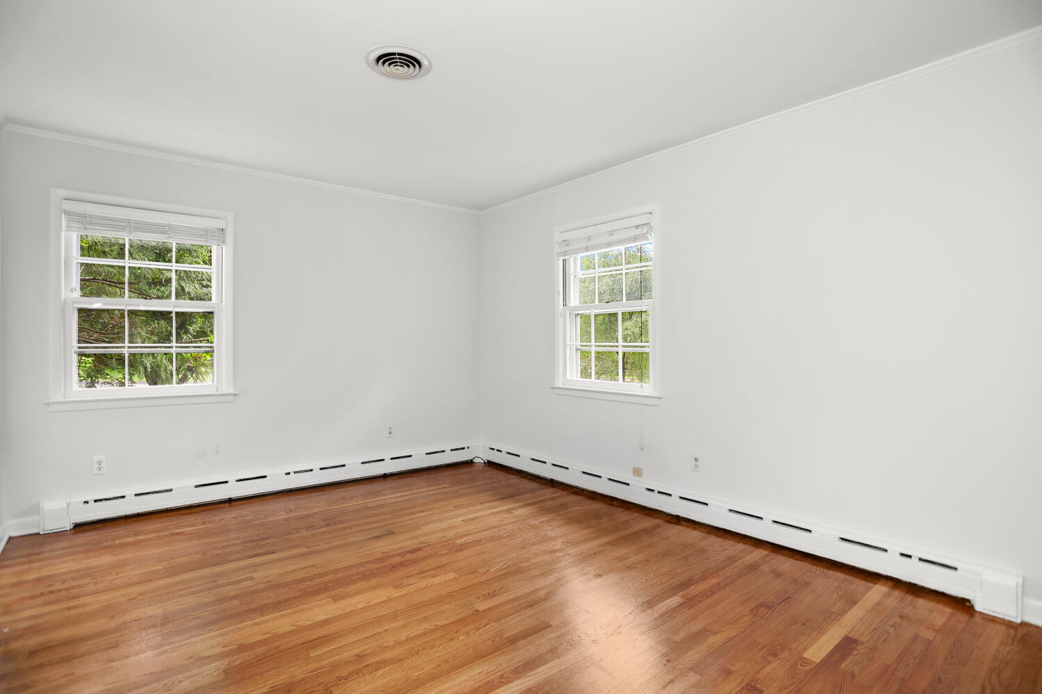 163 Farm Road New Canaan, CT 06840 - Photo 22 of 33 163 Farm Rd New Canaan CT-large-007-007-
