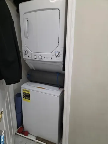 $430,000 | 420 Passaic Street, Unit 2G, Hackensack, NJ 07601