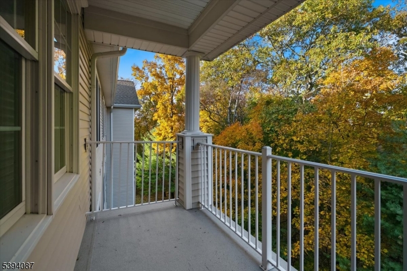 89 Ridgeview Lane, Unit 89 Mount Arlington, NJ 07856 - Photo 32 of 43 a view of a porch