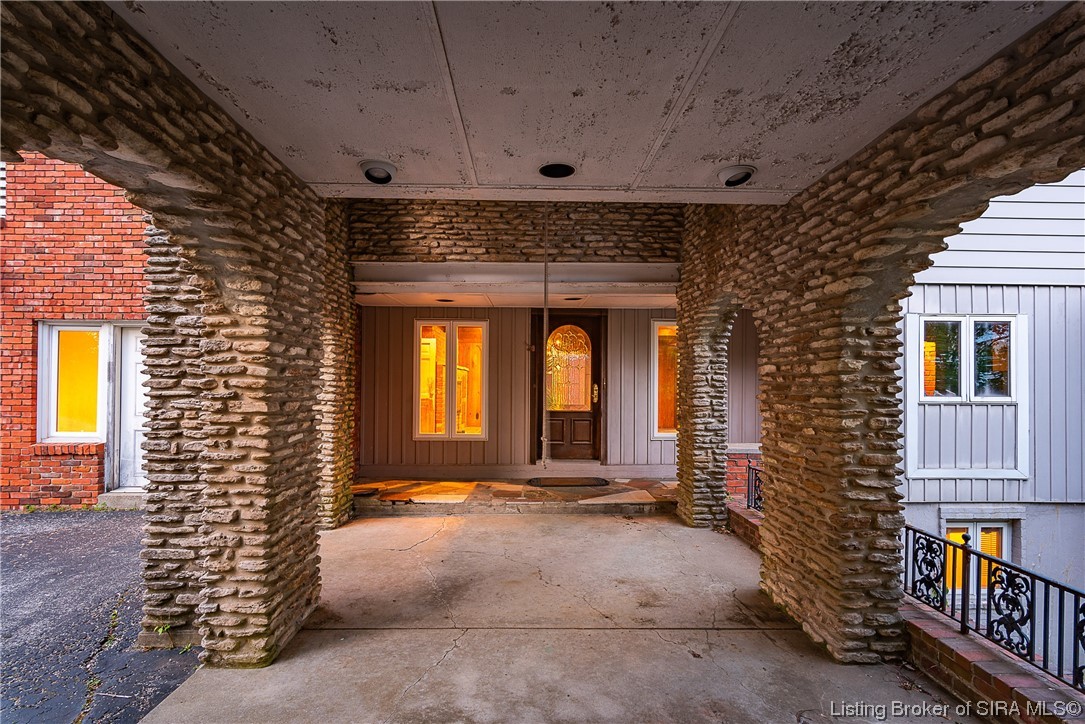 7 Orchard Lane Floyds Knobs, IN 47119 - Photo 16 of 88