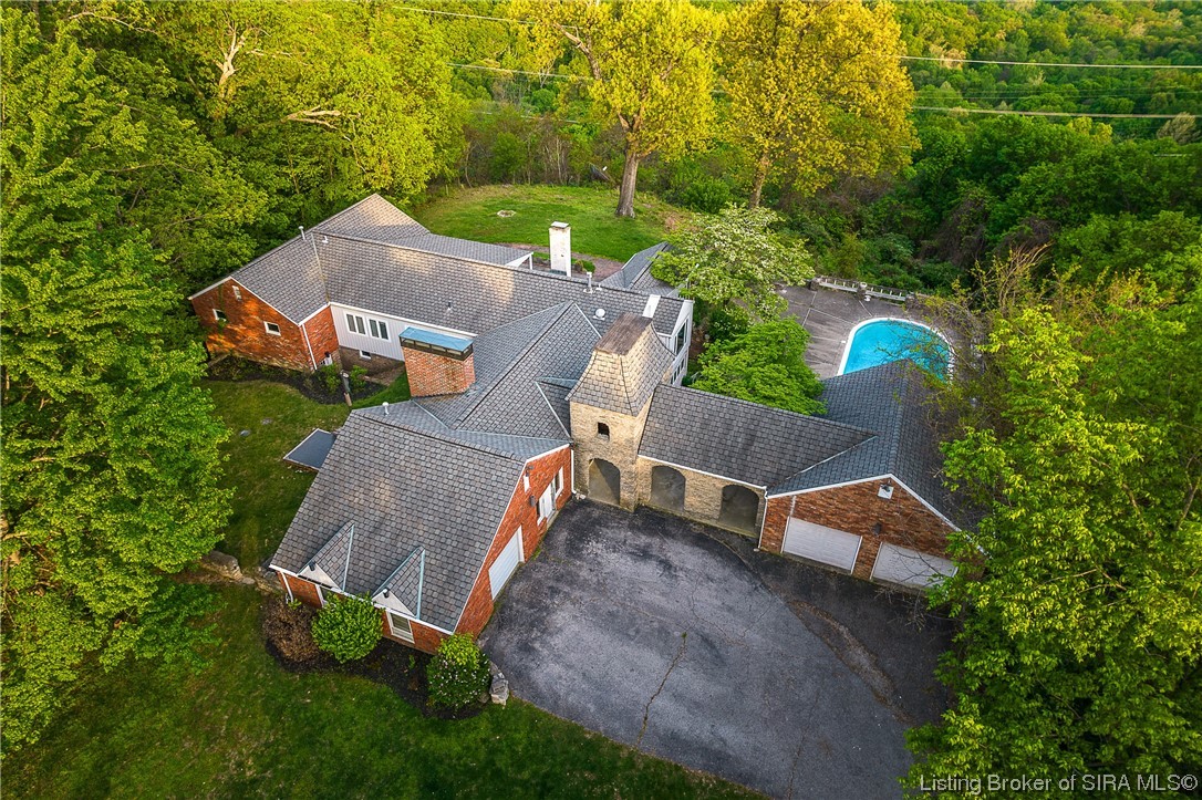 7 Orchard Lane Floyds Knobs, IN 47119 - Photo 5 of 88