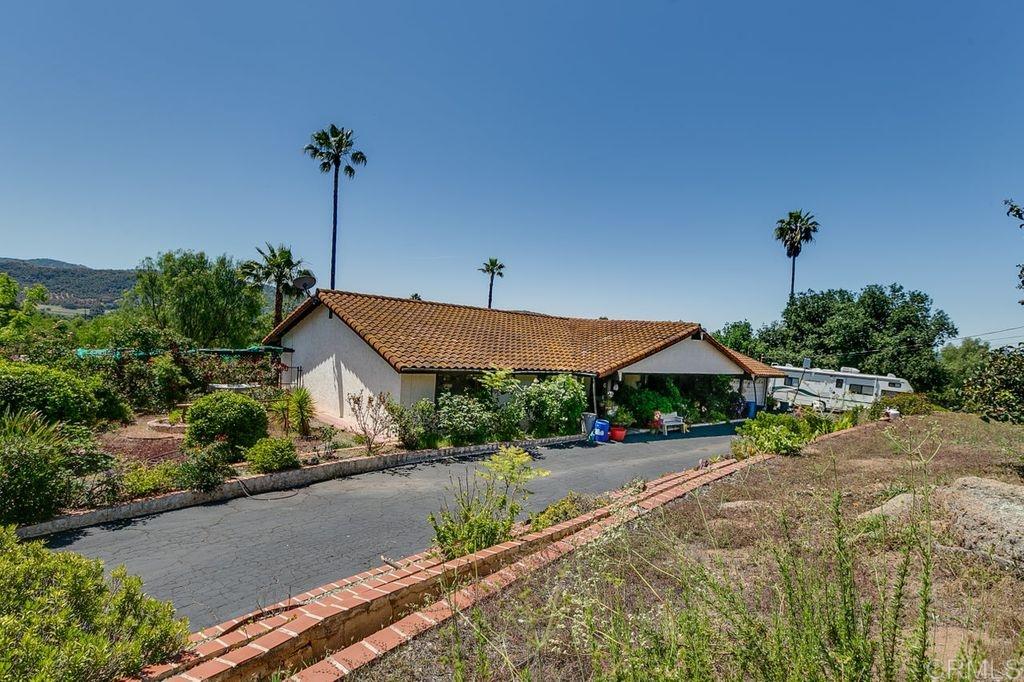 14705 Vesper Road Valley Center, CA 92082 - Photo 1 of 25