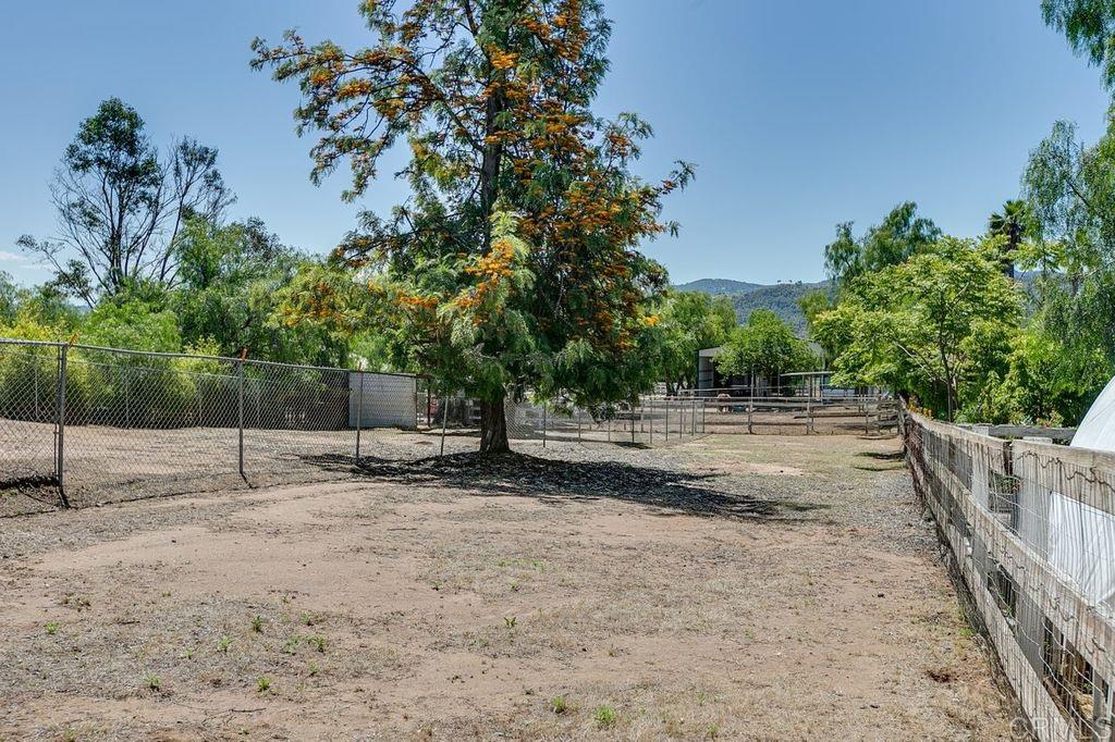 14705 Vesper Road Valley Center, CA 92082 - Photo 23 of 25