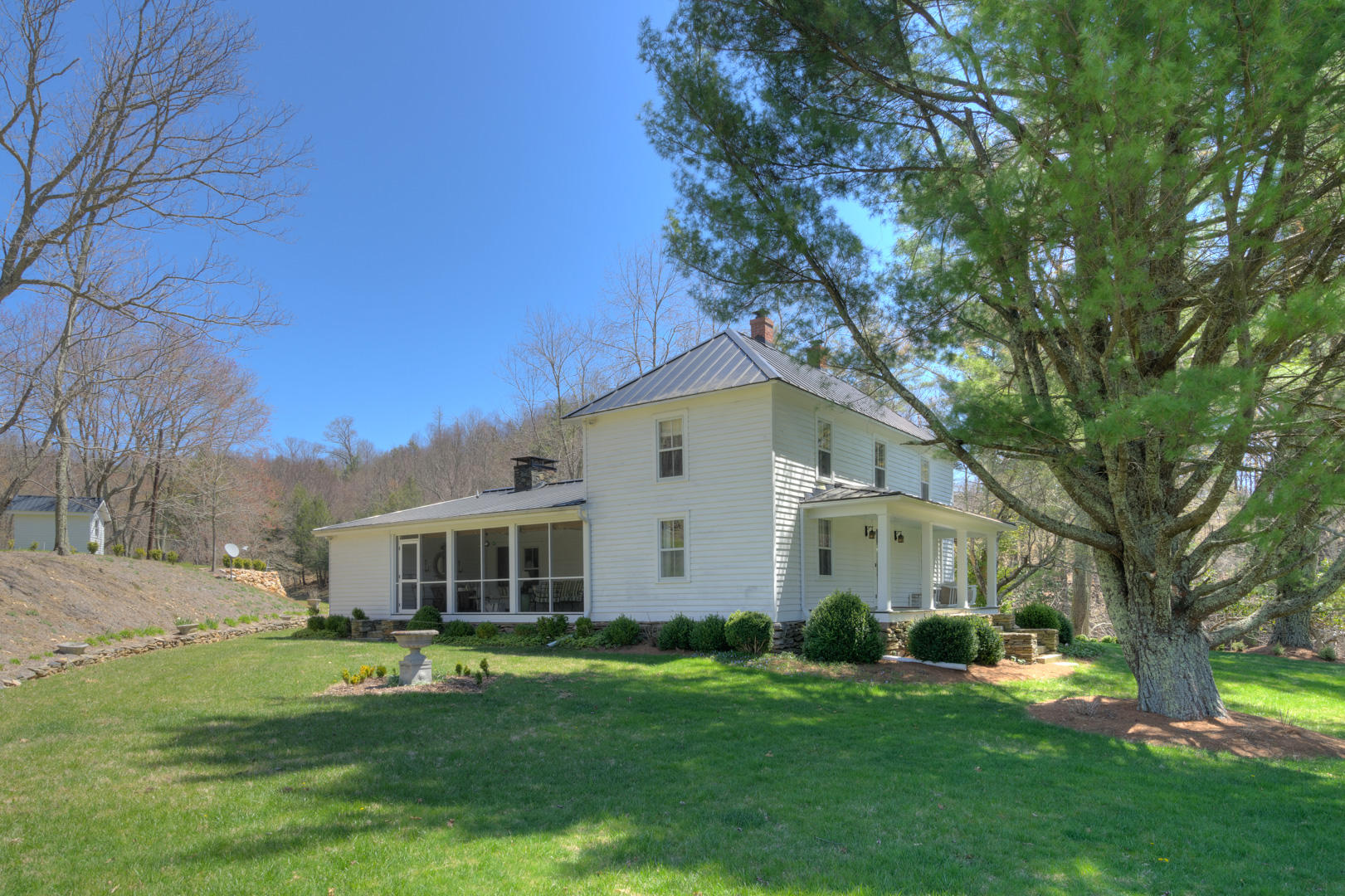 535 Weddle Road Willis, VA 24380 - Photo 1 of 104 Main home