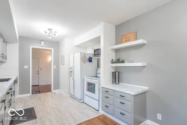 $259,900 | 1274 Price Road, Avon, IN 46123