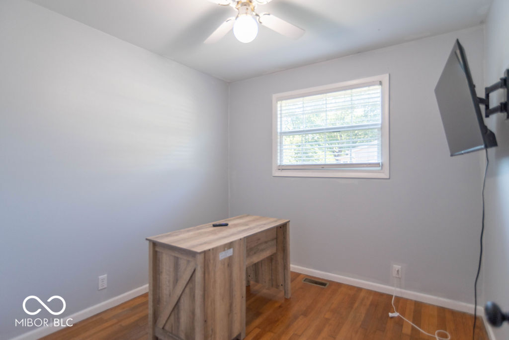 1274 Price Road Avon, IN 46123 - Photo 22 of 29