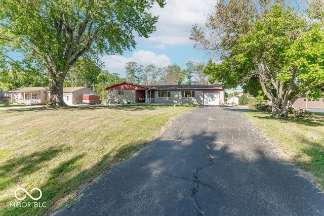 $259,900 | 1274 Price Road, Avon, IN 46123