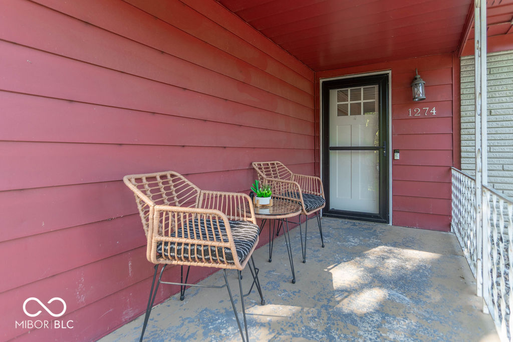 1274 Price Road Avon, IN 46123 - Photo 5 of 29