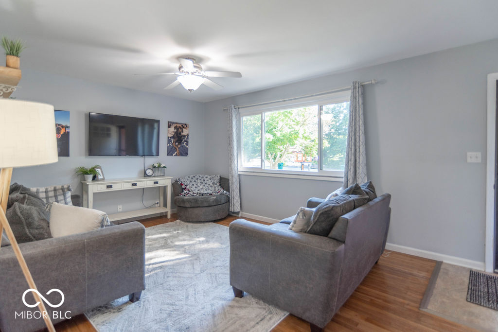 1274 Price Road Avon, IN 46123 - Photo 9 of 29